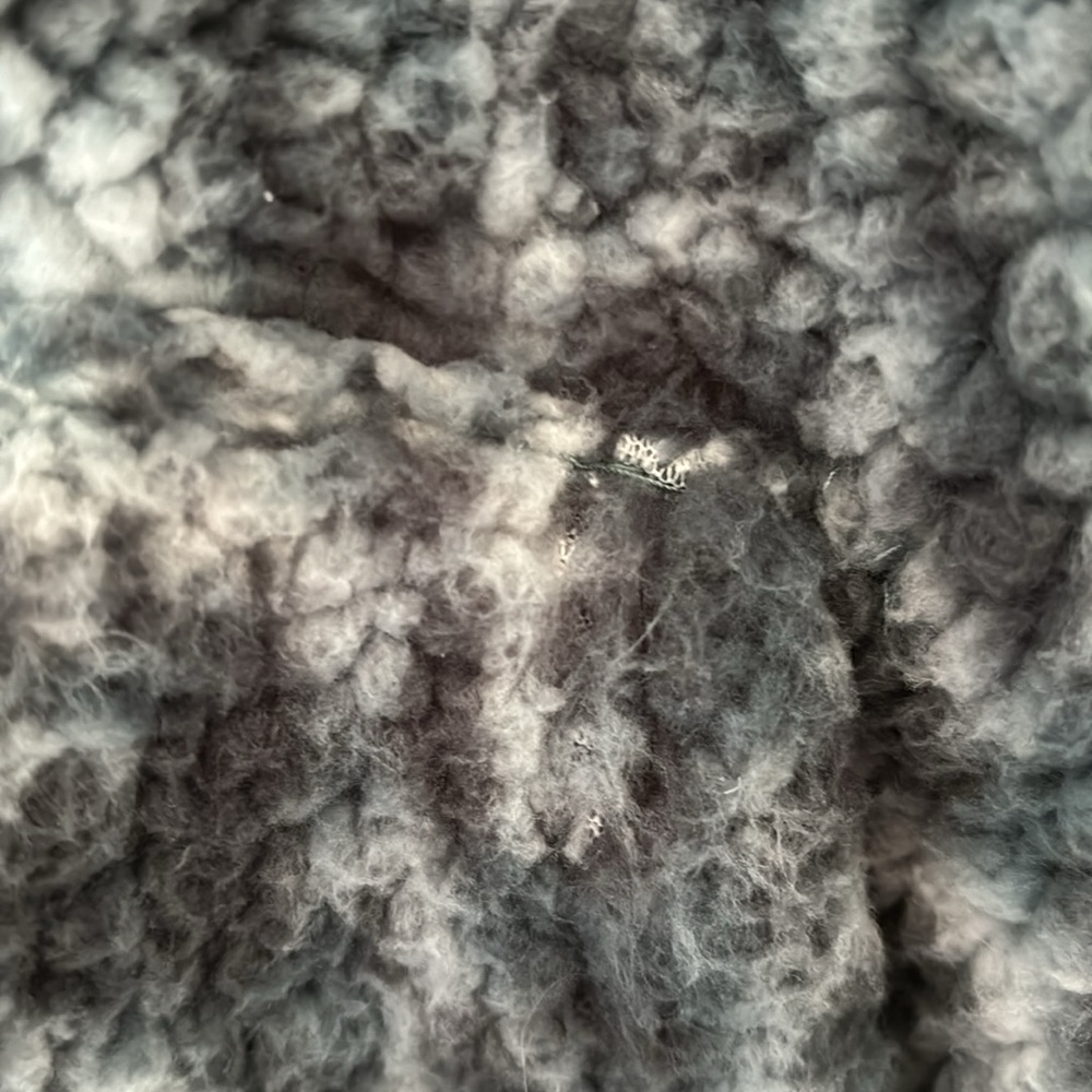 JoyLab Fuzzy Sweatshirt - Picture 3 of 8